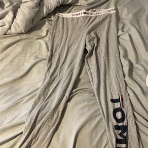 Women’s grey tommy hilfiger leggings